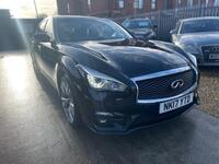 INFINITI Q70