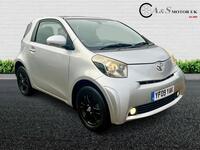 TOYOTA IQ