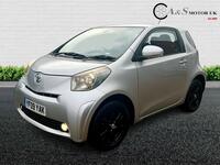TOYOTA IQ