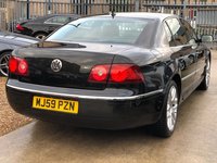 VOLKSWAGEN PHAETON