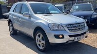 MERCEDES-BENZ M CLASS